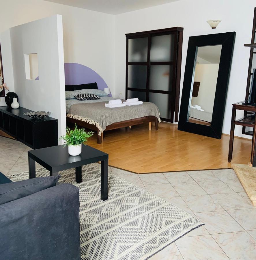 Rooms & Apartments La Casa Di Loreto Ровинь Экстерьер фото
